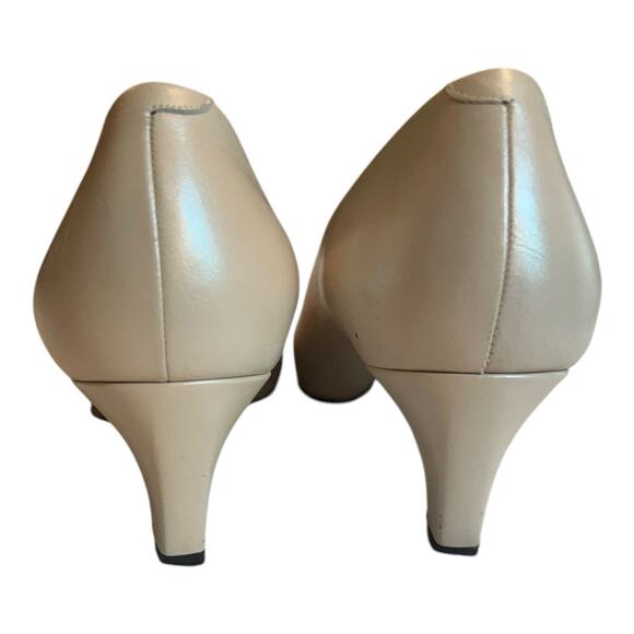 MAGIK BY AMALFI VINTAGE ITALY LEATHER SOLES womens shoes SIZE 8.5 AA HEELS - Picture 7 of 8